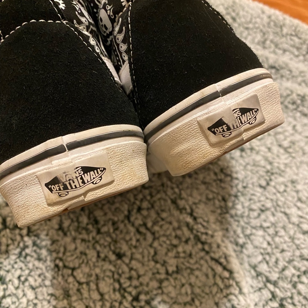 Skull Vans - image 3